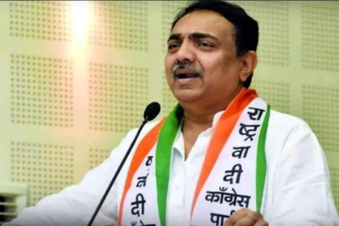 NCP jayant patil criticises central health department over Maharashtra corona vaccination